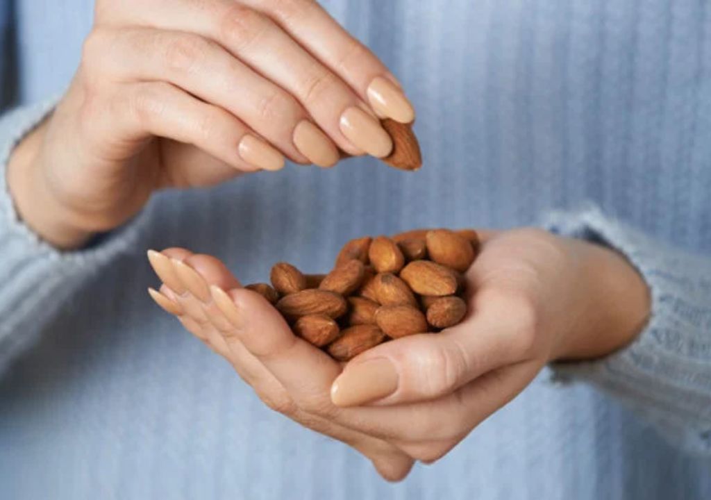 "Almonds: A Nutritious Boost for Women's Health"