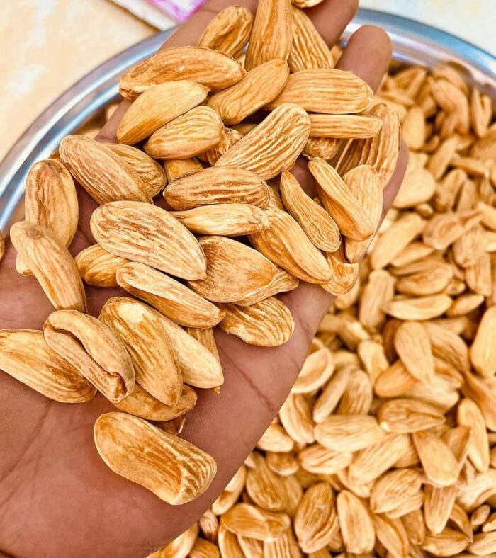 White Afghani Mamra Capsule Almonds/Badam - Image 1